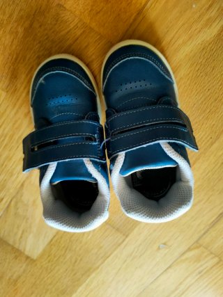 Zapatos niño negro y gris varias tallas preguntar