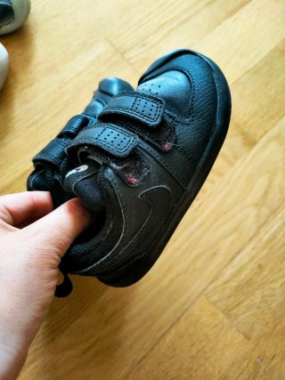 Zapatos niño negro y gris varias tallas preguntar