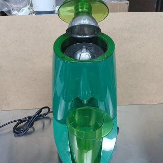 Exprimidor industrial verde