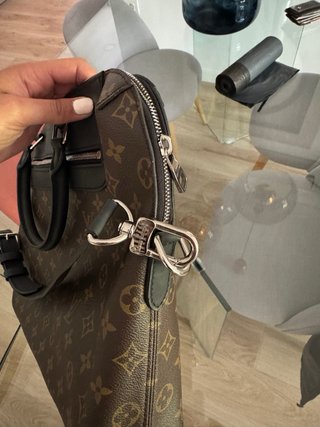 Louis Vuitton Porte Documents Maletín