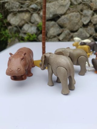 Lote animales Playmobil: hipopótamos, elefantes, l