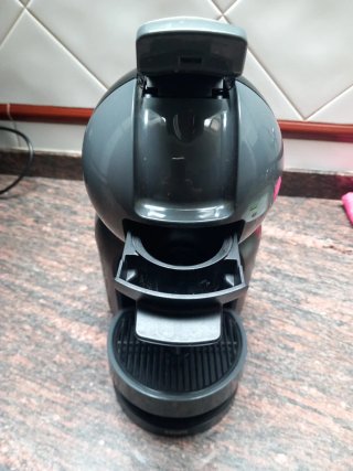 Cafetera Nescafé Dolce Gusto