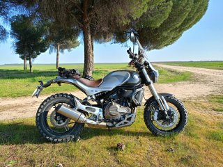 Moto Neoclásica 550cc 47cv