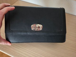 Bolso de hombro negro Zara