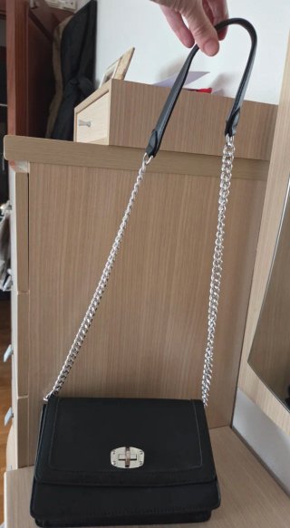 Bolso de hombro negro Zara