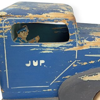 Camión de madera juguete de la marca JUP