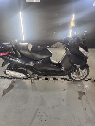 Piaggio X8 Negro Maxi Scooter