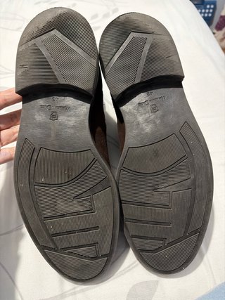 Botines de ante marrones