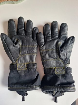 Guantes de moto Revit, Quarter Mile y Richa