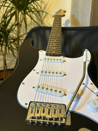 Guitarra Eléctrica Squier Stratocaster