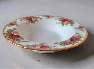 Plato 20cm para sopa Royal Albert Old Country Rose