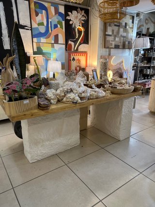 Tavolo in legno e pietra