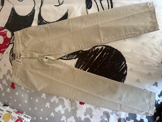 Pantalón beige hombre talla 42