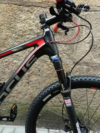 Bicicleta de montañaFocus Raven 27.5R 5.0 Carbono.