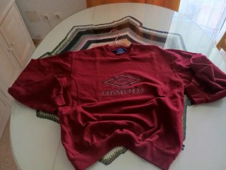 Sudadera Umbro Roja 90s