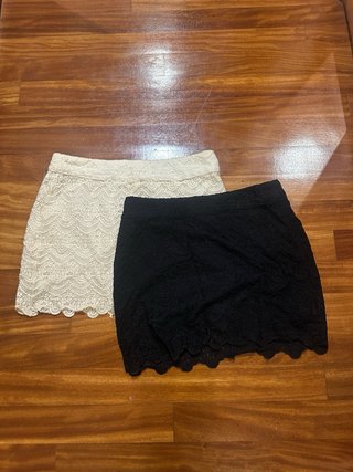 Falda de encaje negra y blanca negra