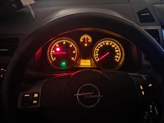 99 250 km Opel Zafira B Family 7 plazas