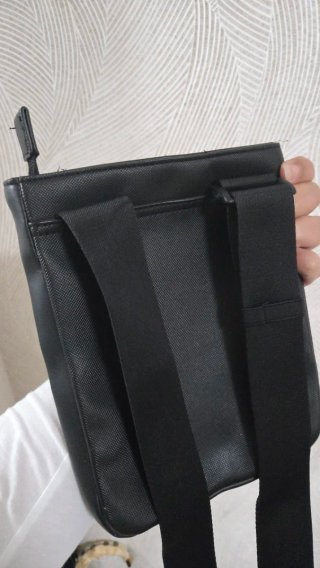 Bolso bandolera Tommy Hilfiger negro