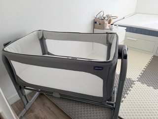 Cuna Chicco Next2me Magic + Accesorios