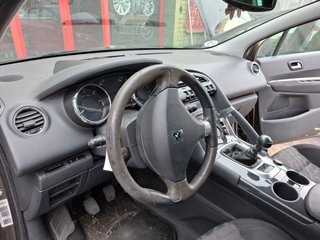 3008 AÑO 2011. PEUGEOT. DESPIECE COMPLETO