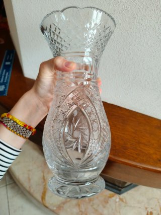 Vaso in vetro decorato