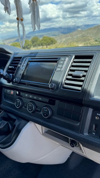 Volkswagen Caravelle 2018