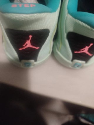 Jordan JT Talla 38.5 Nuevas