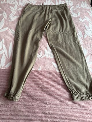 Pantalón mujer bordado taupe