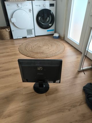 Monitor AOC Plata