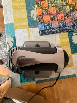Cafetera Nespresso Essenza DeLonghi EN95.P