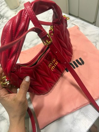 Bolso Miu Miu Rojo