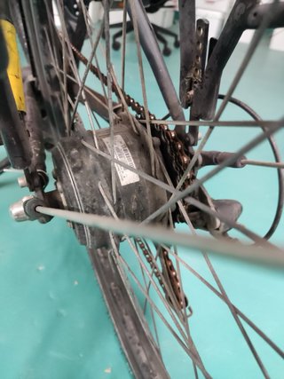 Bicicleta Eléctrica Negra