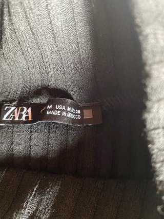 Top Zara Negro Cuello Alto Sin Mangas