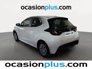 Toyota Yaris 1.0 70 Business 51 kW (69 CV)