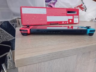 Nintendo Switch Azul y Rojo+dock+accesorios y caja