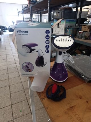 Plancha Vertical Tristar ST-8916