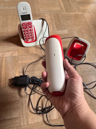 Teléfono Inalámbrico Philips con 2 Terminales