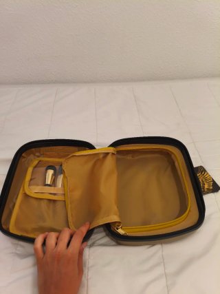 Maletín maquillaje con brochas