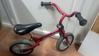 Bici de equilibrio Chicco Roja