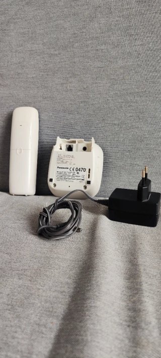 Teléfono Inalámbrico Panasonic KX-TG1611SP