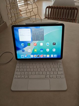 ipad air 11 M4 128g pencil usb Magic keyboard
