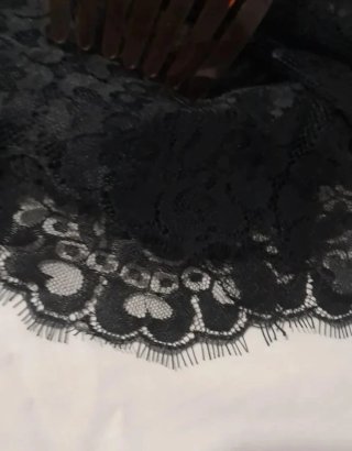 Mantilla Madrina/Manola Negra 240x120cm