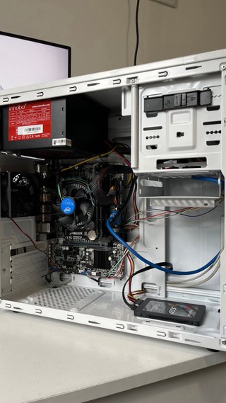Servicio técnico de ordenadores portatiles y PC.