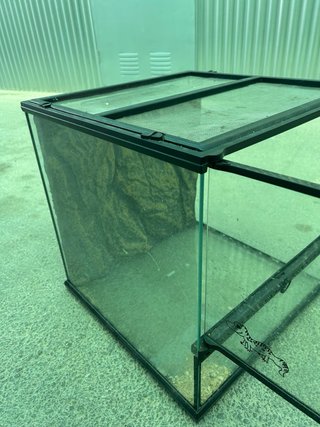 2 Terrarios ExoTerra