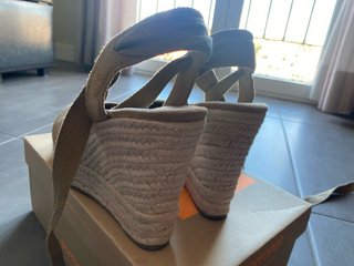 Cuñas Porronet Piel Beige Talla 38