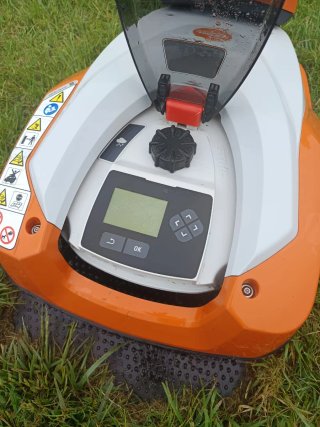 Robot cortacésped Stihl RMI 422