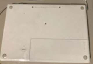 Apple MacBook A1181 Blanco