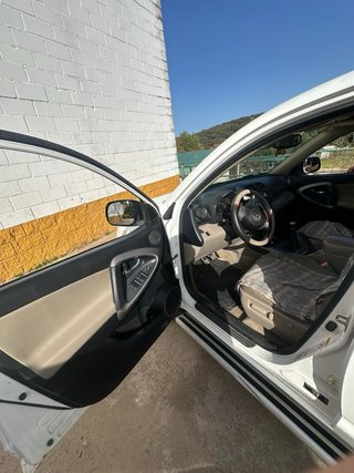 Toyota RAV4 2008