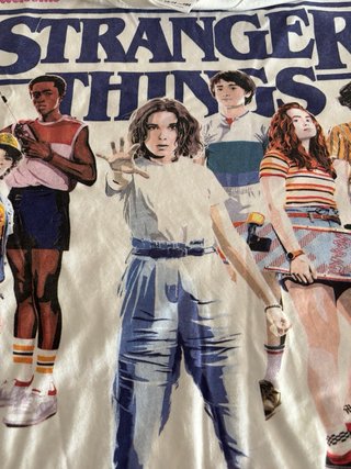 Camiseta Zara Stranger Things