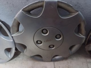3 Tapacubos Ford Focus R14